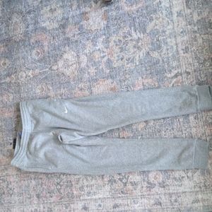 Mens small Nike jogger.
